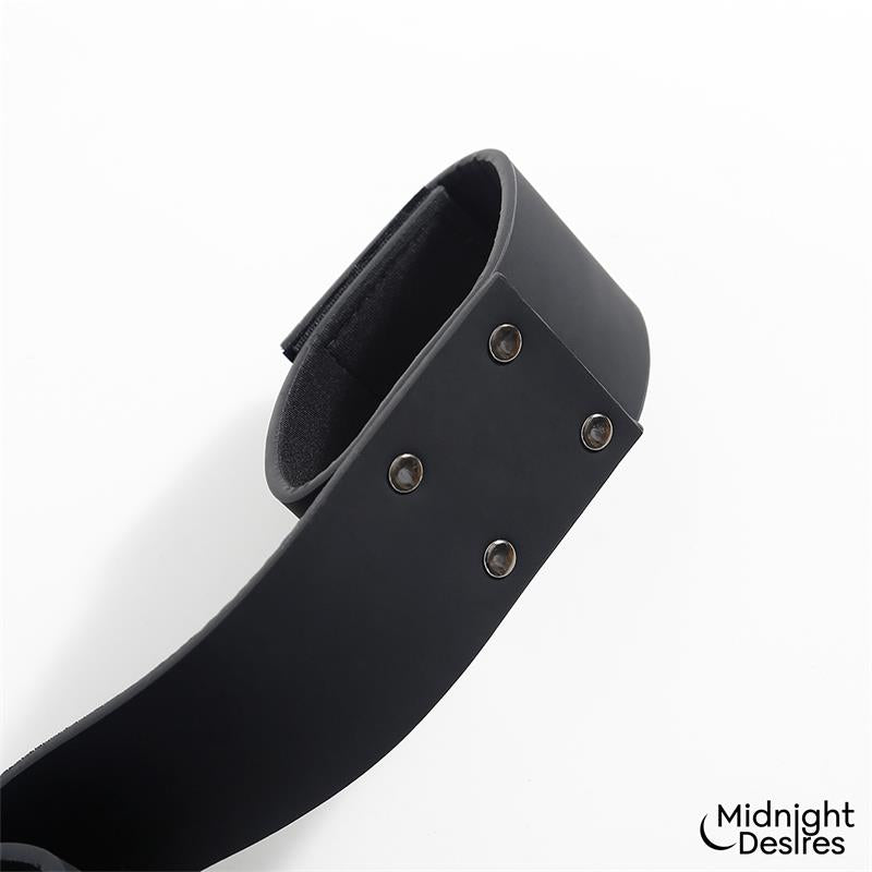 Midnight Desire Flexible Bondage Bar